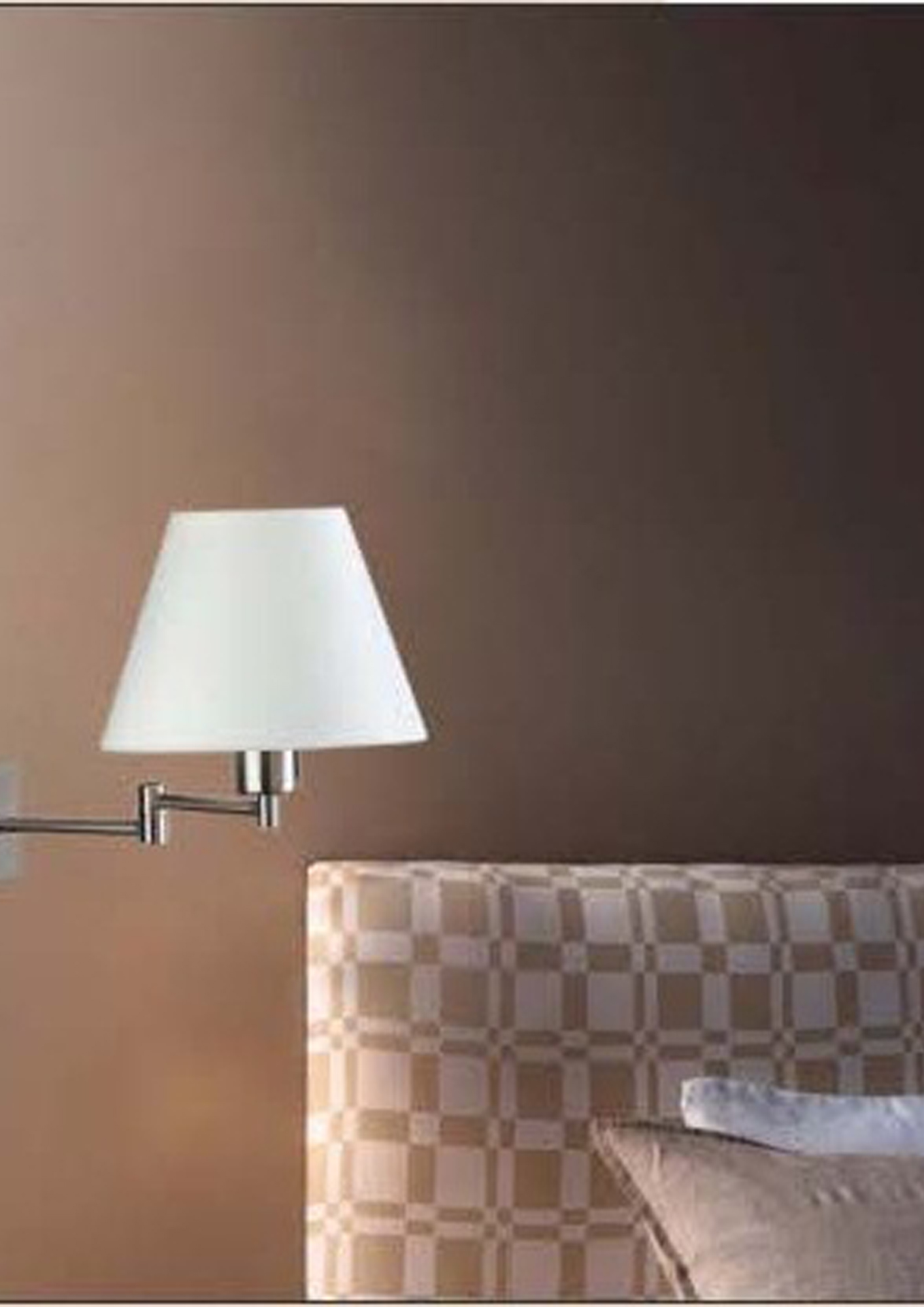 Beyond Lights - White Shade Lamp- GL